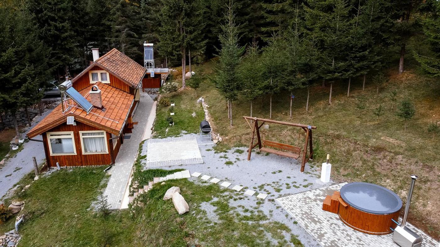Fantazia Kulcsoshaz Villa Ciumani Luaran gambar